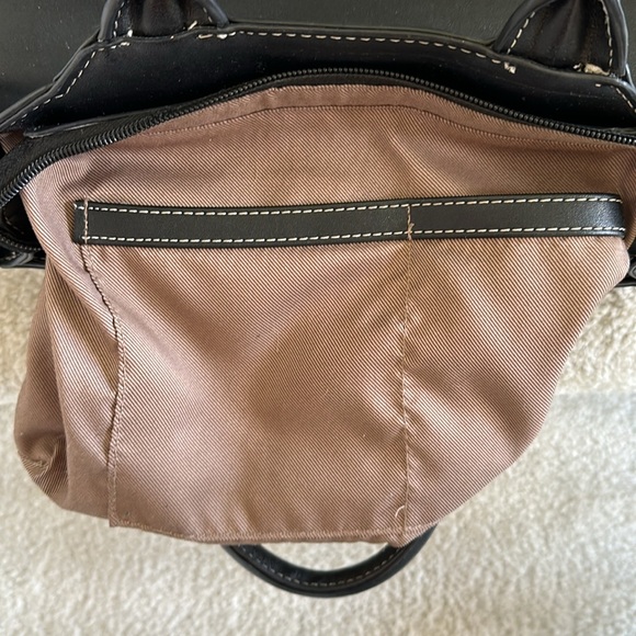 London Fog Satchel / Crossbody - Picture 16 of 17